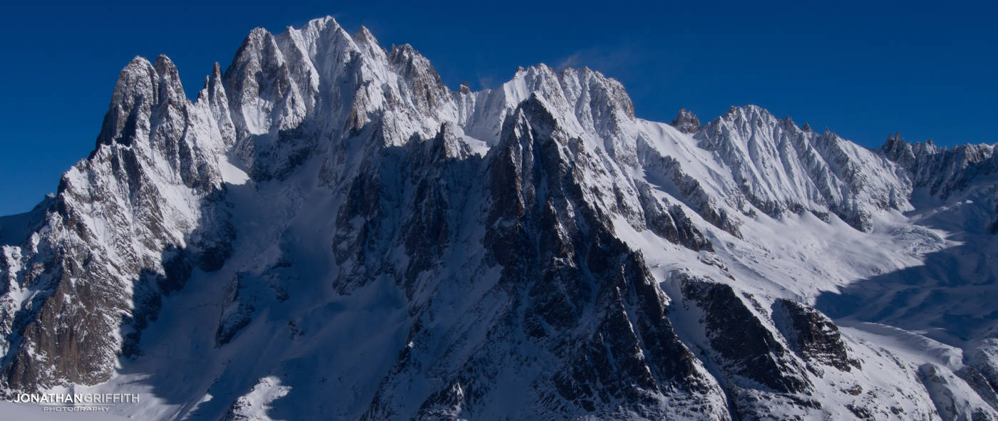 The Drus, Verte and Droites looking very cold and wintery