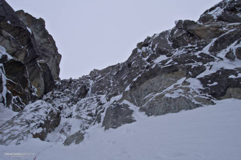 Ice is Nice is the obvious ice streak just above the rope