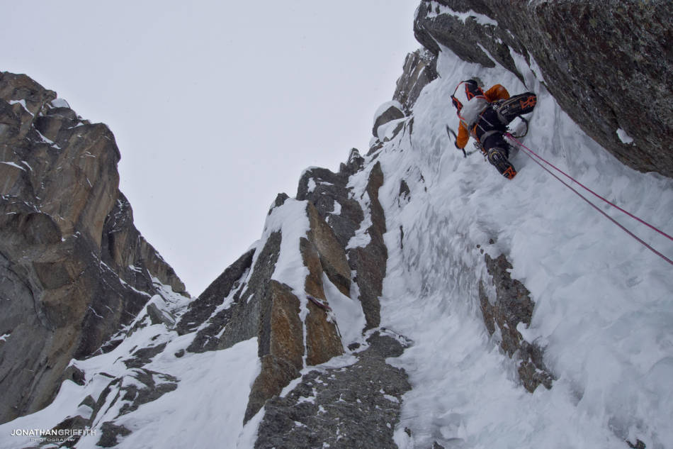 Tom sending high up
