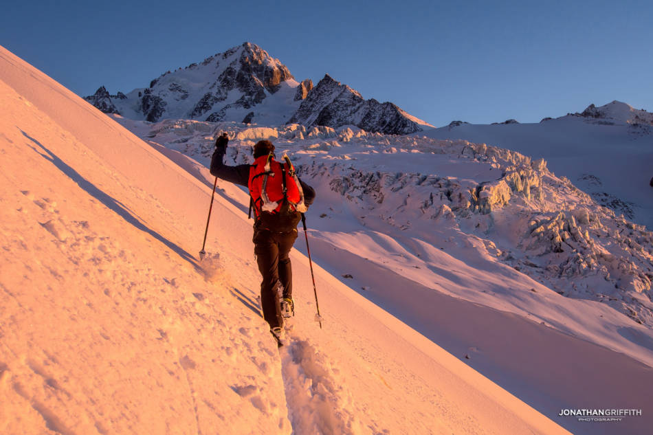 David tours in to the Albert Premier Hut at sunset