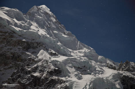 Nuptse under a full moon