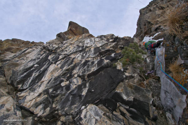 Jeff Mercier on the very colourful Gelati No Ice, Cogne