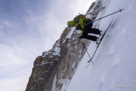 Jump turning in the Couturier