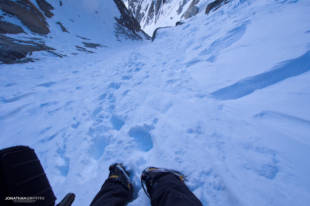 Getting a bit tedious by now but about to get stuck in to the mixed climbing at the top
