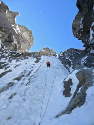 Myself on the first ice pitch, © Dan Joll
