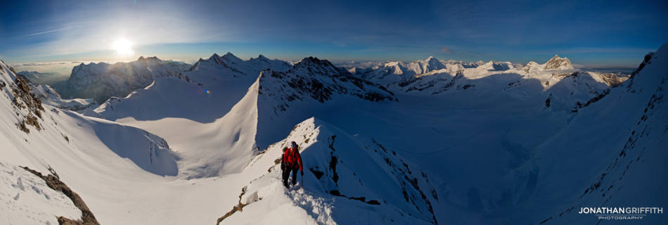 Pano of the SE ridge of the Monch