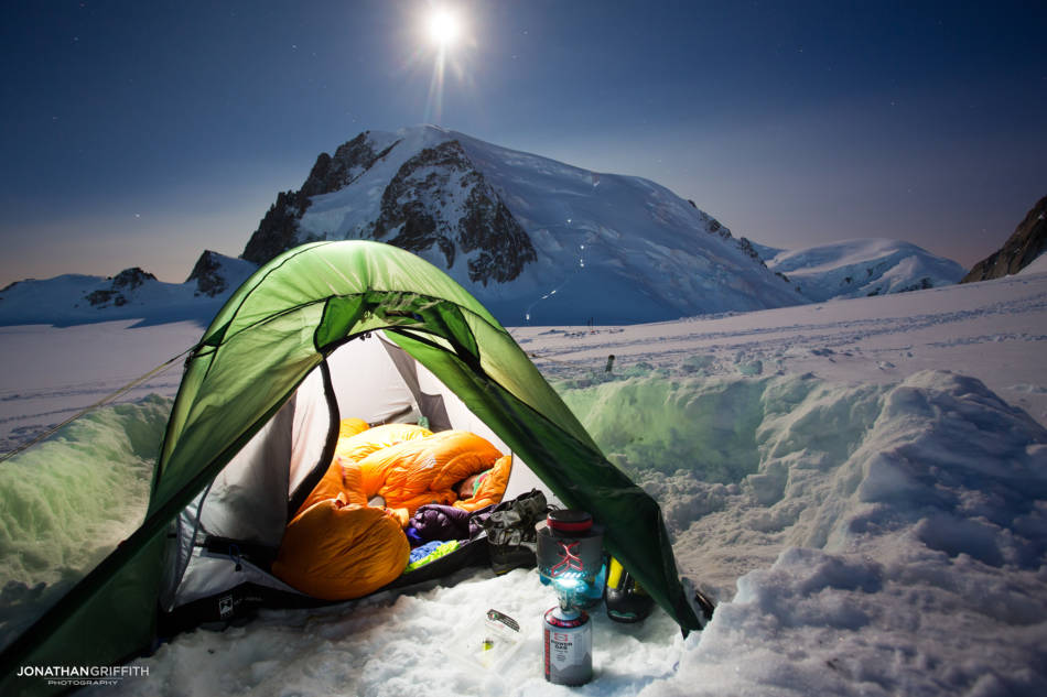 Full moon over the Mont Blanc du Tacul